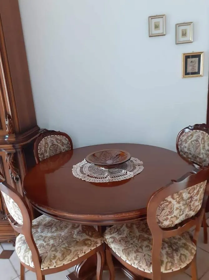Casa Della Pace - Primo Piano Apartment Paceco